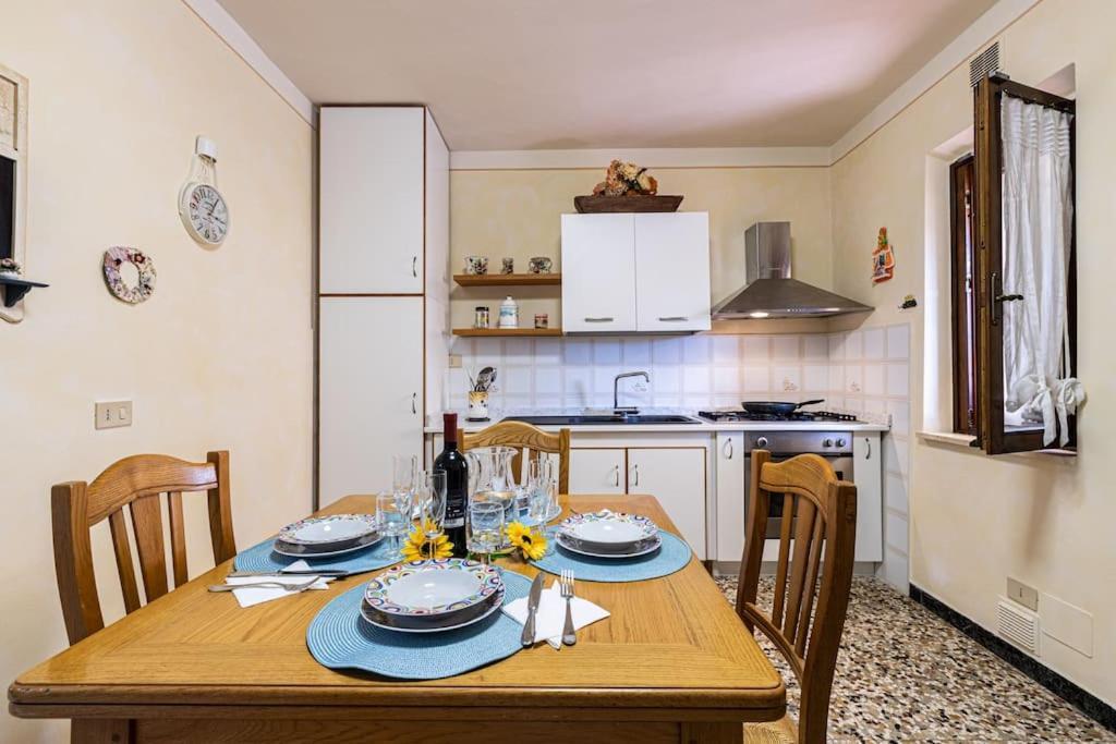 Casa Della Nonna Villa Chianni Buitenkant foto